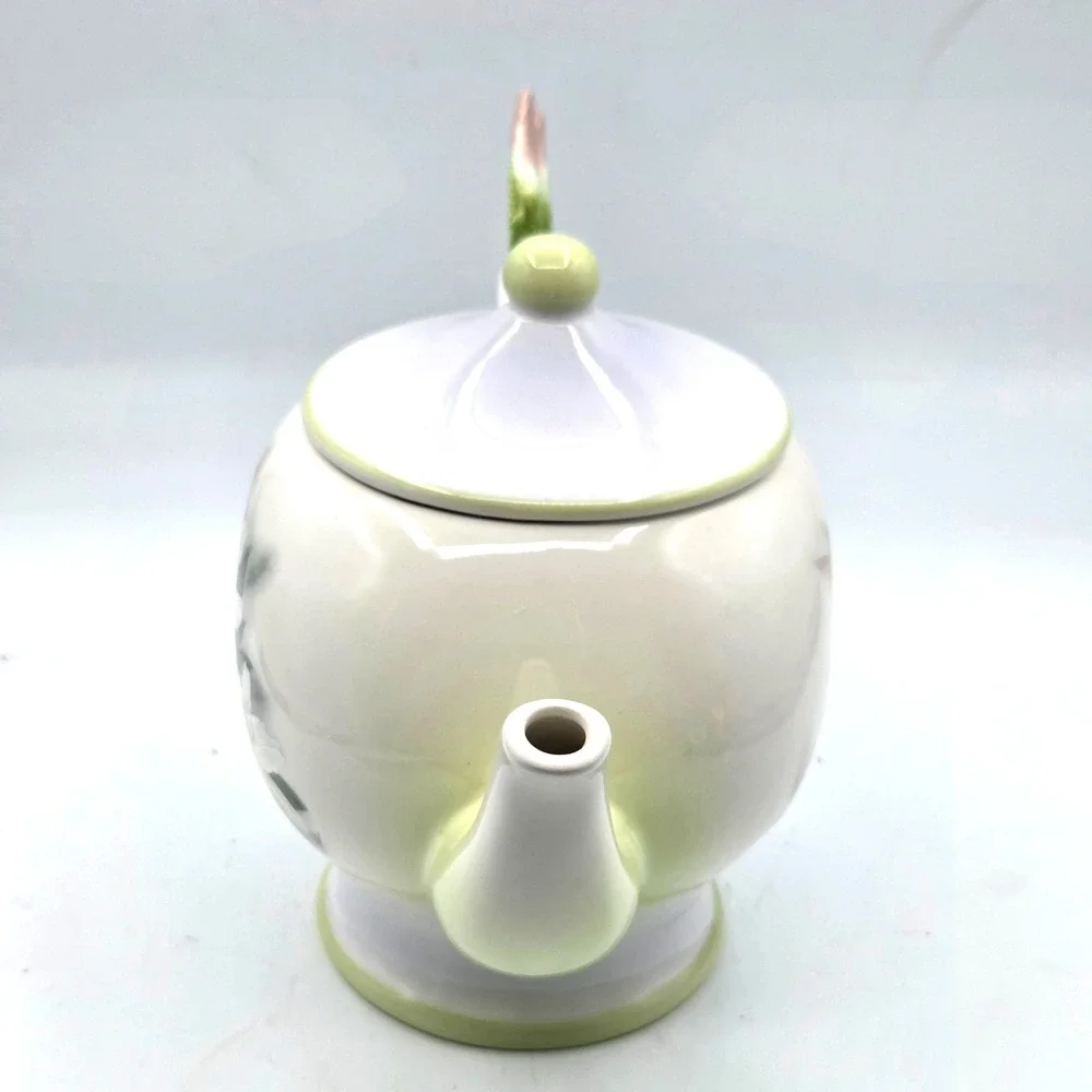 Teleflora Hummingbird and Lillies Teapot By Lena Liu Porcelain Tea Pot w/ Lid